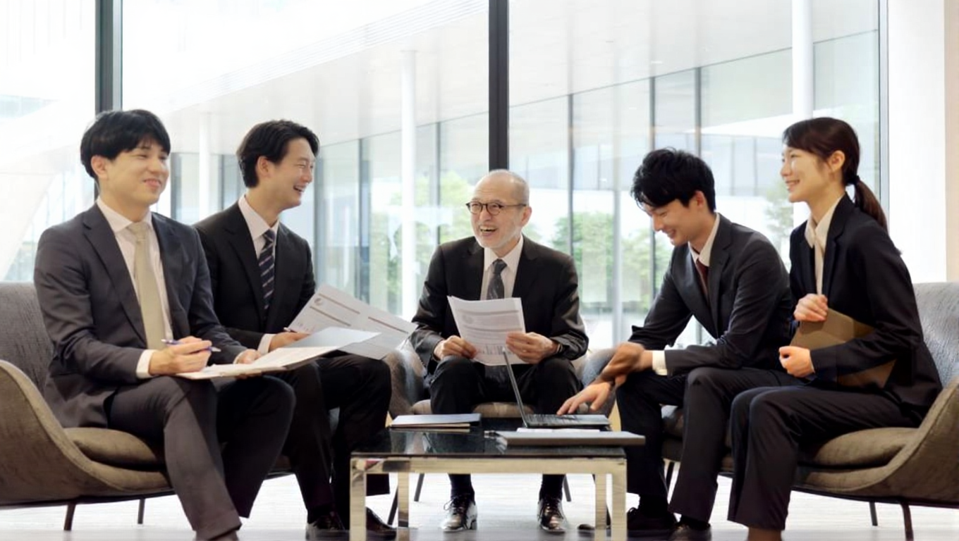 e778abae-fd03-4f69-a8ce-036633668df6